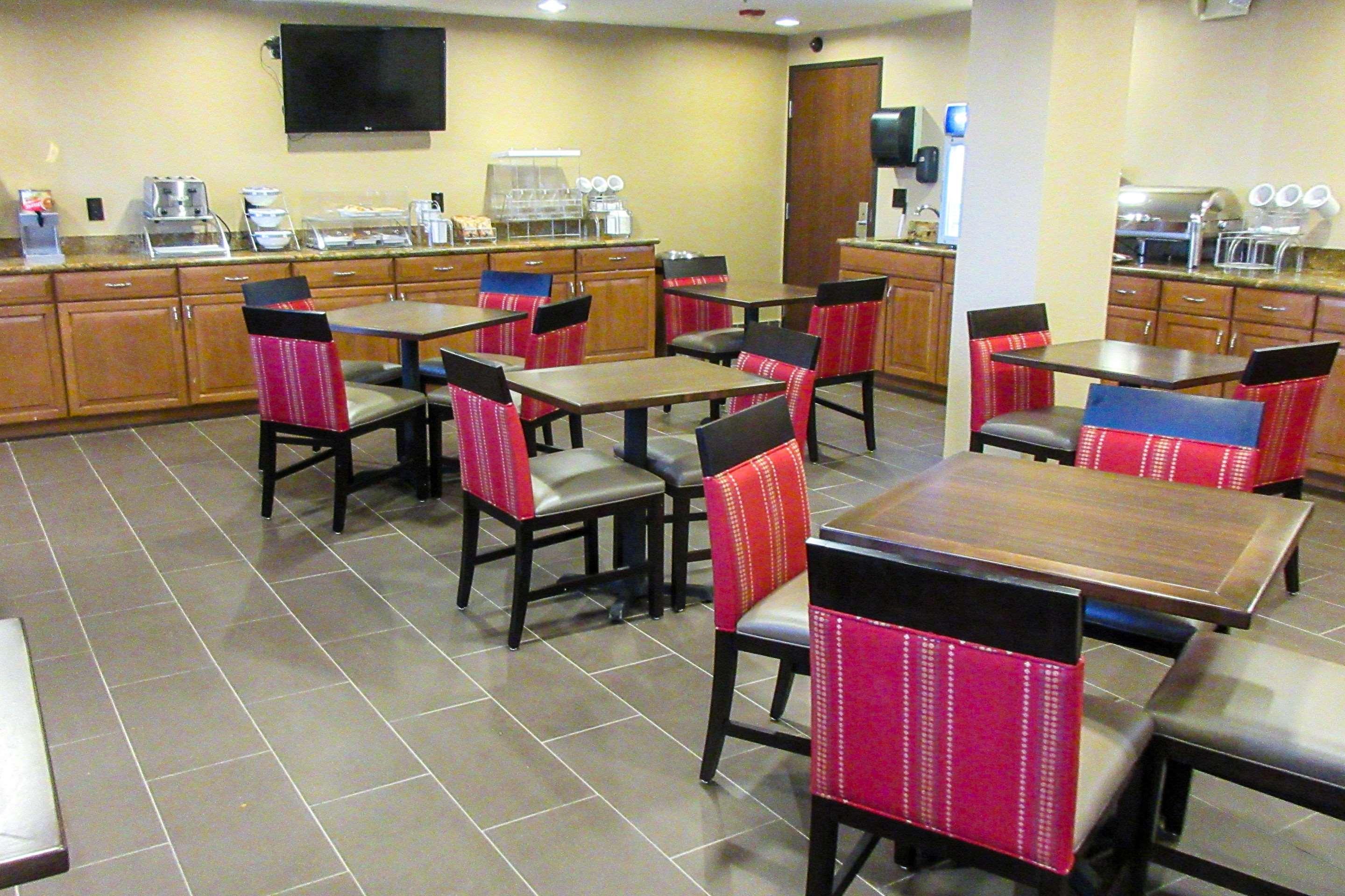 Comfort & North - Deer Valley Hotel Phoenix